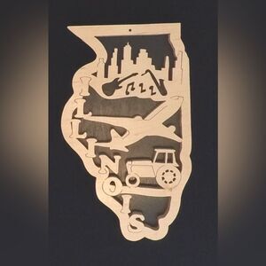 Handcrafted Wooden ILLINOIS State
Plaque - Custom State Wall Art - Great Gift!